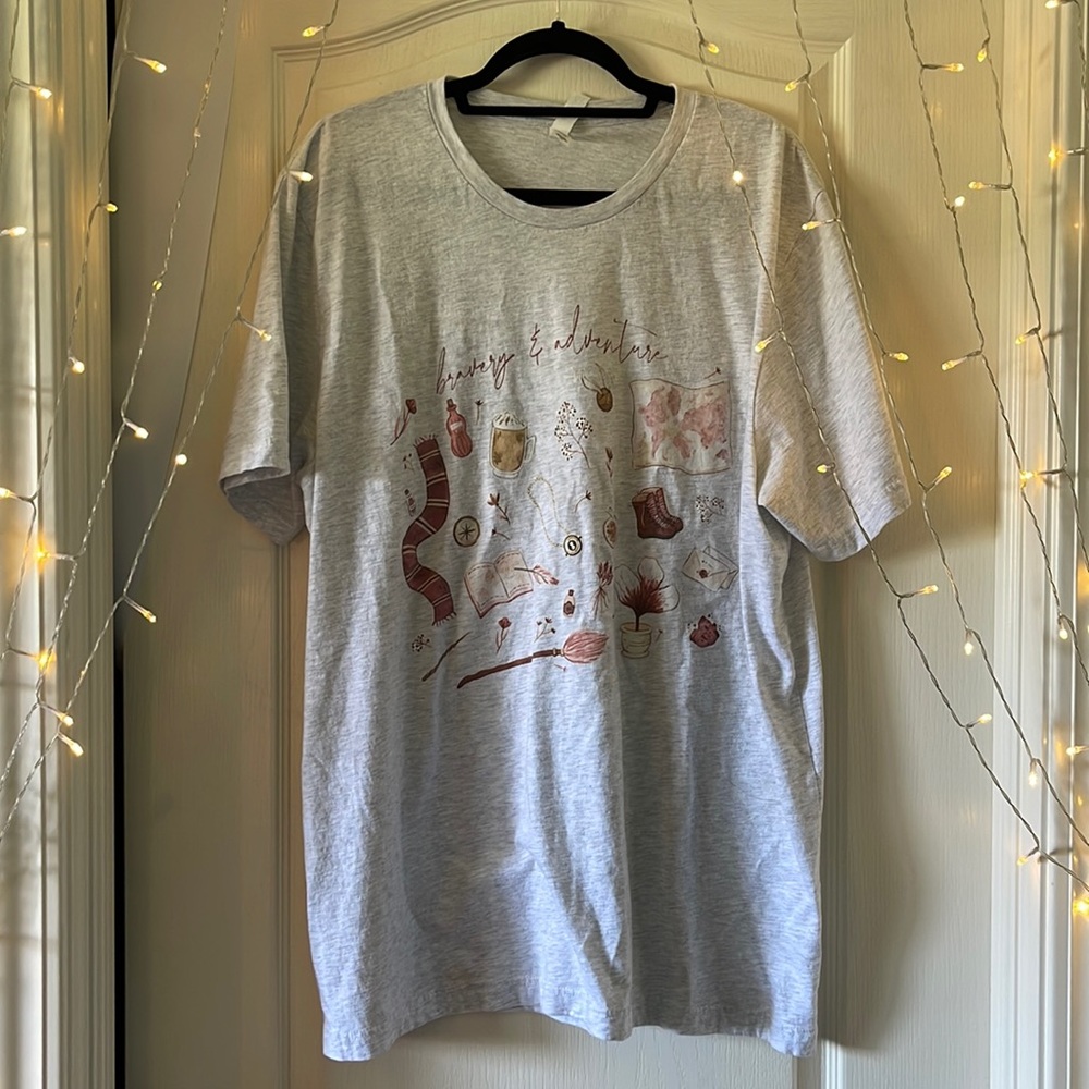 Gryffindor shirt